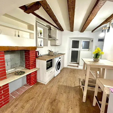 Appartamento Zar - 2 Trieste